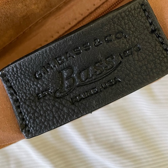 G.H. Bass & Co. Brown and Black Shoulder Bag - Picture 7 of 9